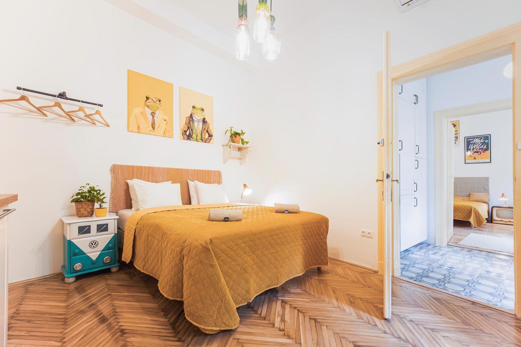 Budapestayz - Lonyay Studios Extérieur photo