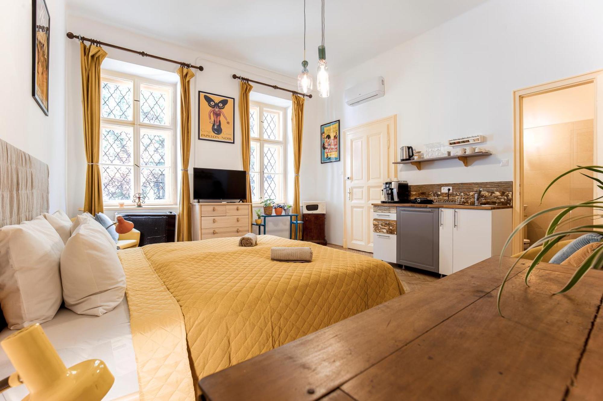 Budapestayz - Lonyay Studios Extérieur photo