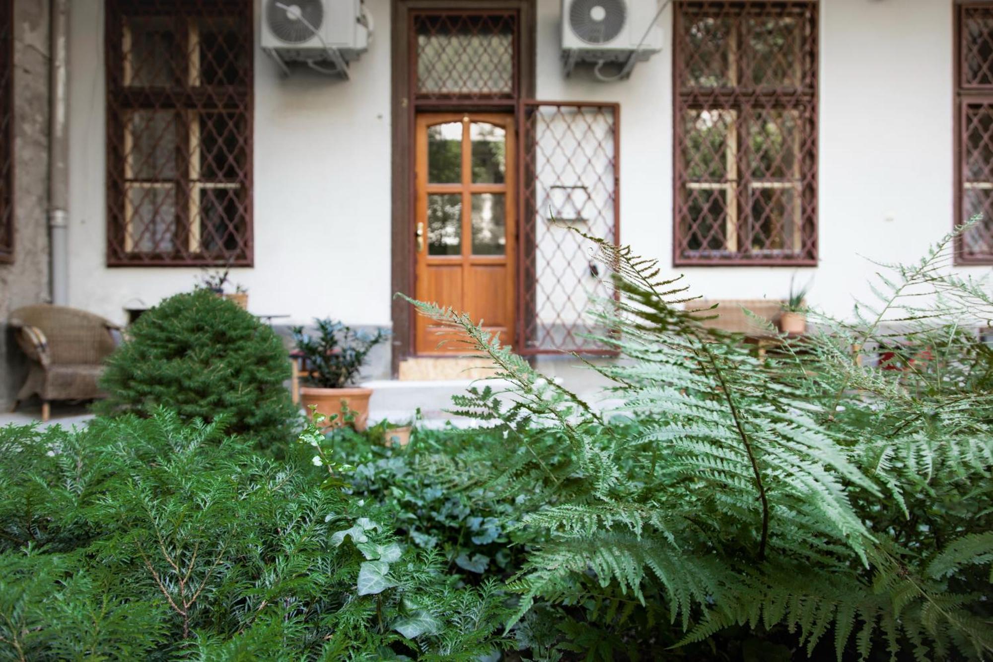 Budapestayz - Lonyay Studios Extérieur photo